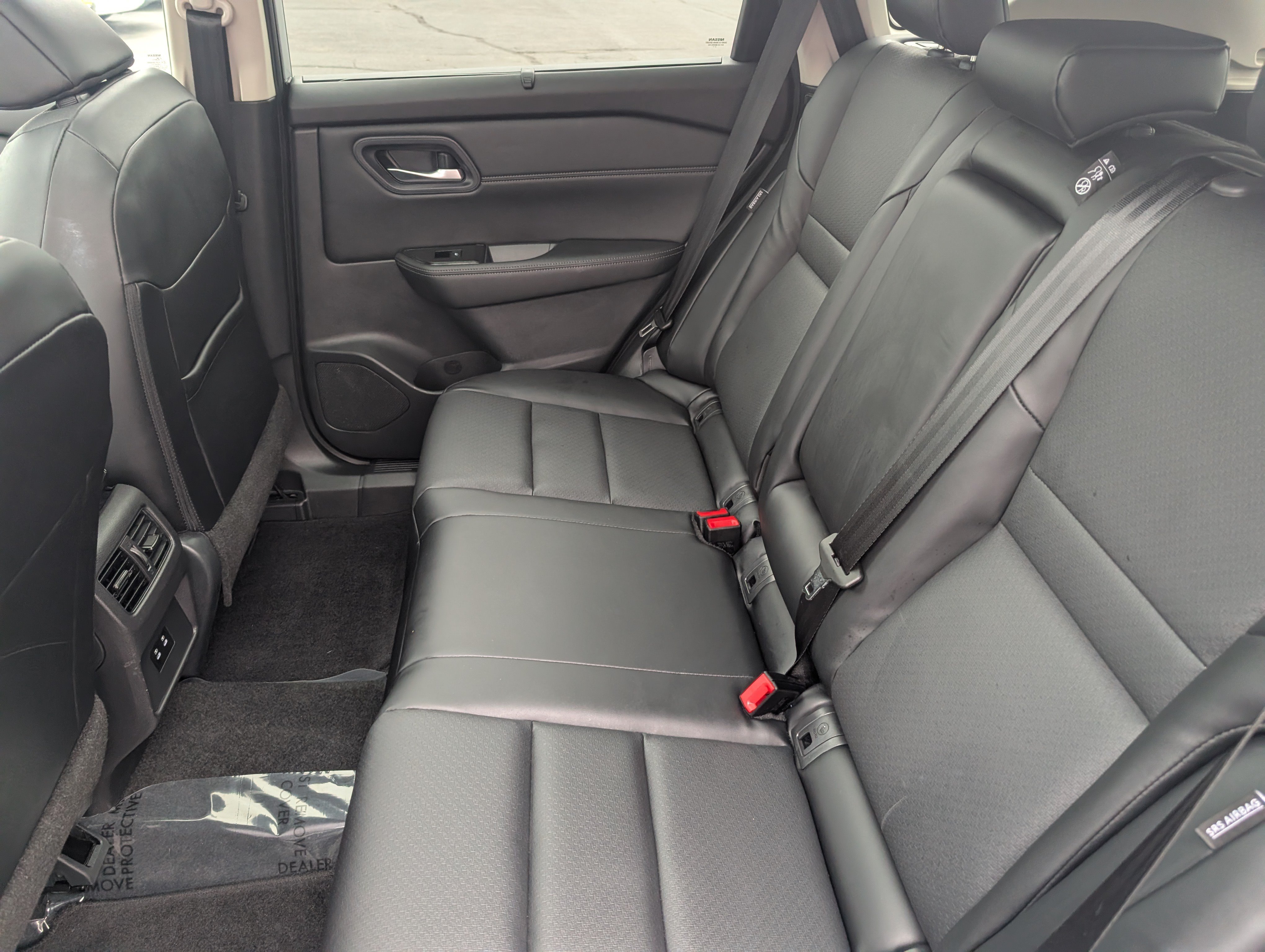 Used 2024 Nissan Rogue SV w/ SV Premium Package AWD/4WD image 25