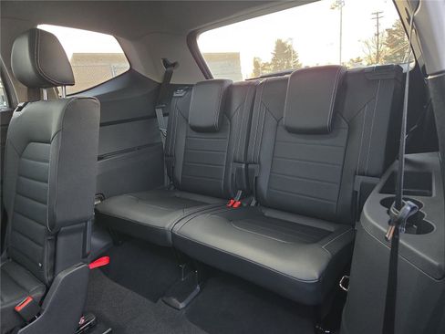 New 2026 Volkswagen Atlas SEL image 25