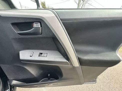 Used 2018 Toyota RAV4 LE w/ All Weather Liner Package image 18