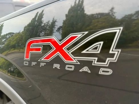 Used 2013 Ford F150 FX4 w/ Luxury Equipment Group image 9