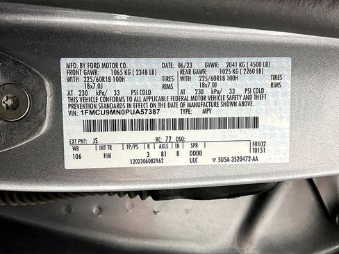 Used 2023 Ford Escape ST-Line image 34