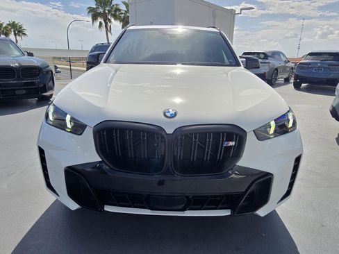 New 2026 BMW X5 M60i image 2