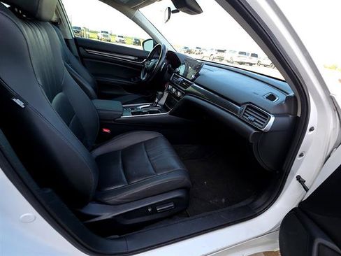 Used 2022 Honda Accord Sport Special Edition image 9