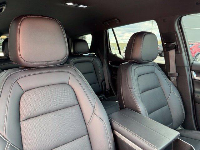 Used 2025 GMC Terrain Elevation w/ Elevation Premium Package AWD/4WD image 23