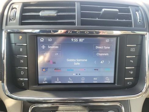 Used 2020 Lincoln Continental Reserve AWD/4WD image 36