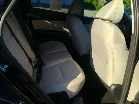 Used 2025 Hyundai Tucson SEL AWD/4WD image 17