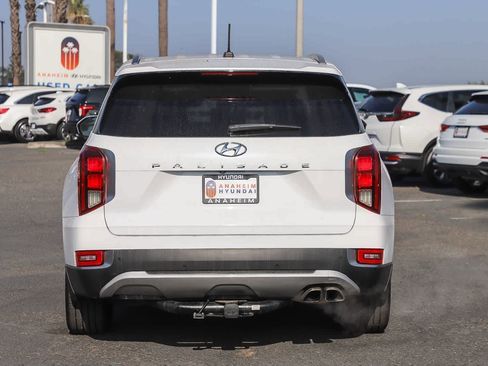 Used 2020 Hyundai Palisade SEL w/ Premium Package image 5