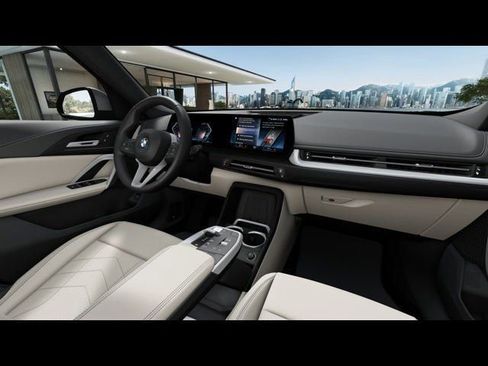 Used 2025 BMW X1 xDrive28i w/ Convenience Package image 15