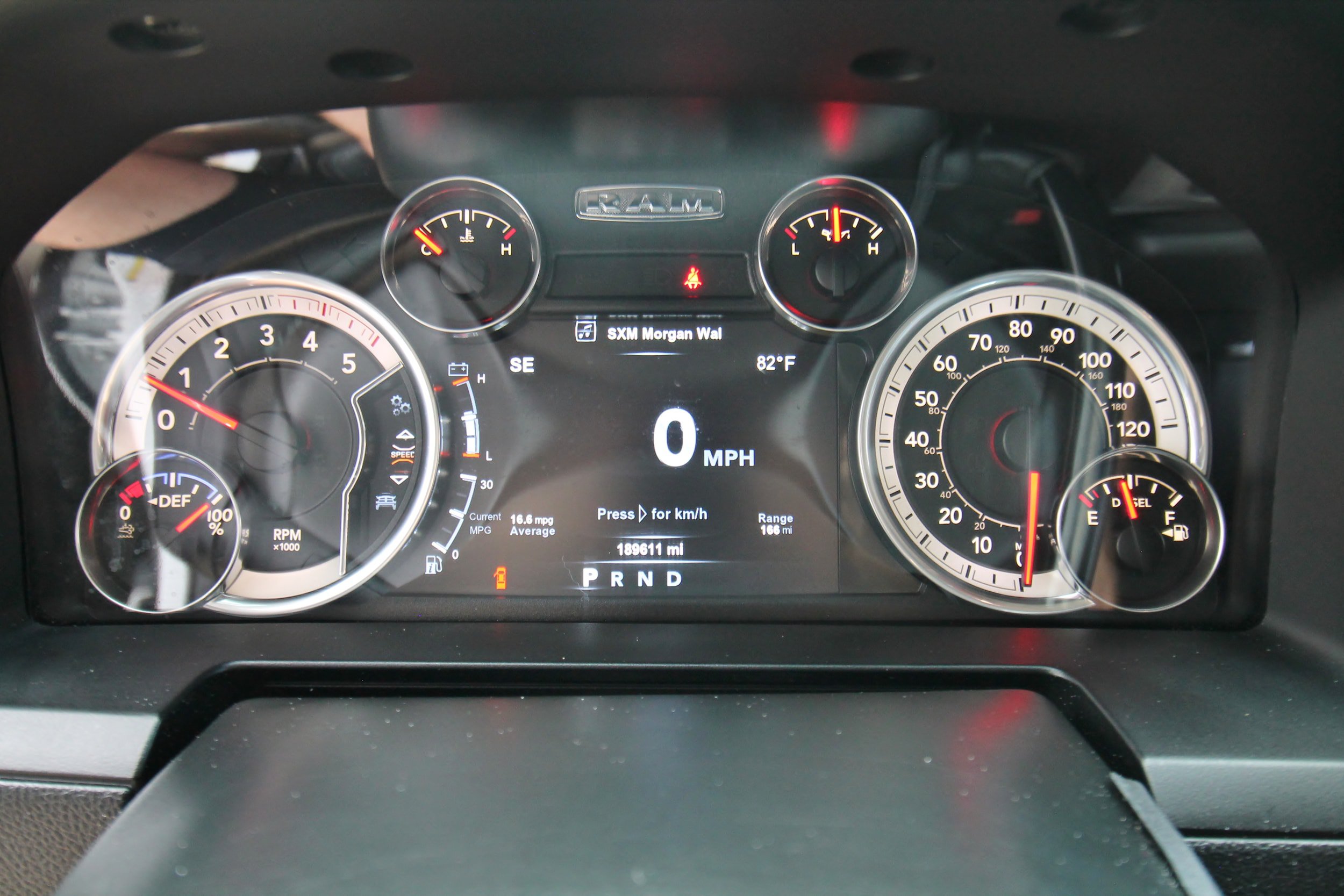 Used 2018 RAM 3500 Laramie AWD/4WD image 27