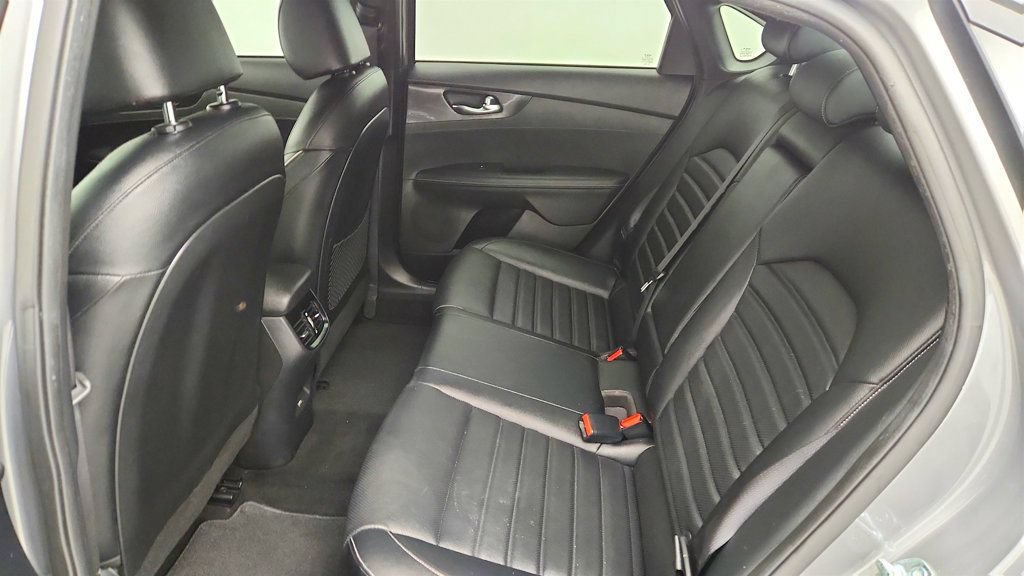 Used 2024 Kia Forte GT-Line w/ GT-Line Premium Package FWD image 21