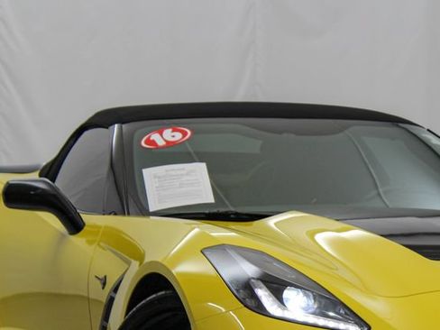 Used 2016 Chevrolet Corvette Stingray Convertible w/ 2LT Preferred Equipment Group RWD image 26