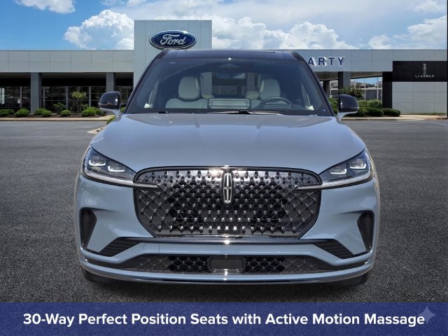 New 2026 Lincoln Aviator Black Label w/ Black Label Special Edition AWD/4WD image 7