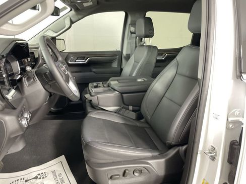 Used 2025 GMC Sierra 1500 SLT image 18