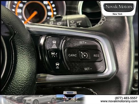 Used 2022 Jeep Wrangler Unlimited Sahara w/ Cold Weather Group image 21