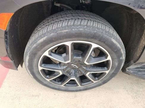 Used 2023 Chevrolet Tahoe RST w/ Luxury Package image 8