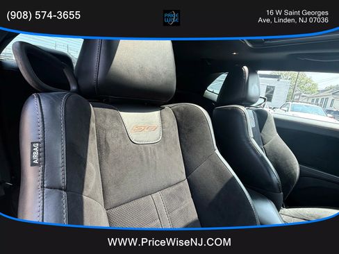 Used 2020 Dodge Challenger R/T Scat Pack image 21