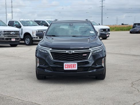 Used 2023 Chevrolet Equinox RS FWD image 2