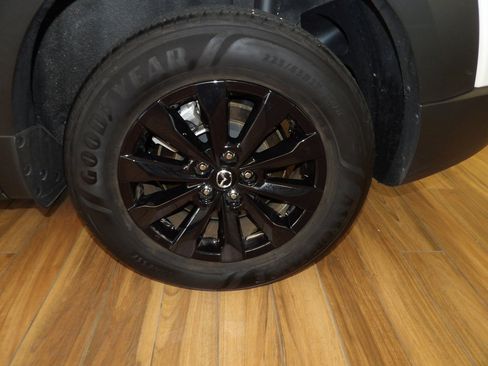 Certified 2025 MAZDA CX-50 AWD 2.5 S w/ Weather Package image 9