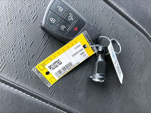 Used 2023 GMC Sierra 1500 AT4X AWD/4WD image 15