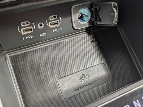 Used 2023 Jeep Grand Cherokee L Laredo w/ Luxury Tech Group I AWD/4WD image 18