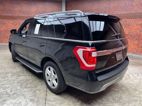 Used 2020 Ford Expedition XLT w/ Equipment Group 202A AWD/4WD image 2