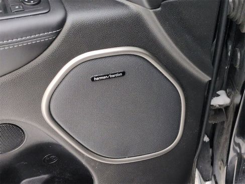 Used 2020 Dodge Durango R/T w/ Premium Interior Group image 25