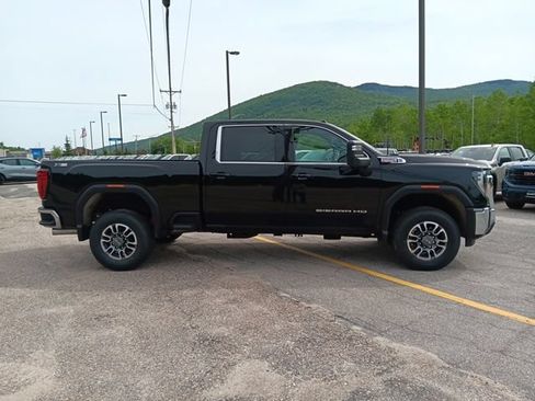 New 2026 GMC Sierra 3500 SLE w/ SLE Value Package AWD/4WD image 23