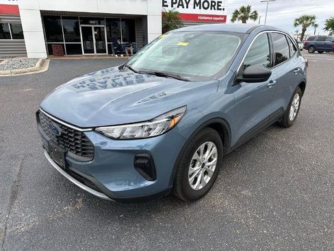 Certified 2024 Ford Escape Active image 2