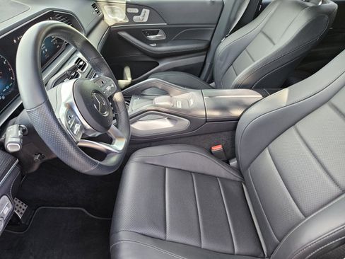 Certified 2023 Mercedes-Benz GLS 450 4MATIC image 5