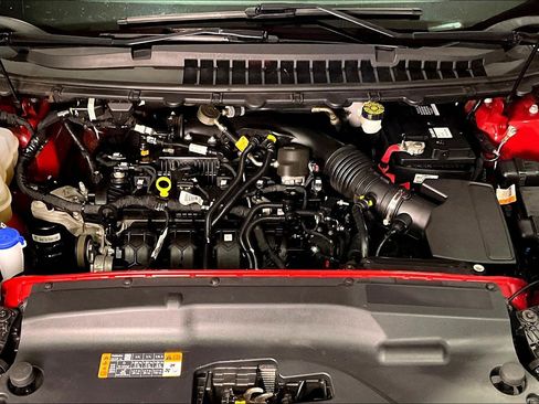 Used 2022 Ford Edge Titanium image 29