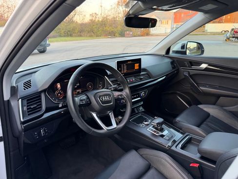 Used 2018 Audi Q5 2.0T Premium Plus w/ Premium Plus Package image 10