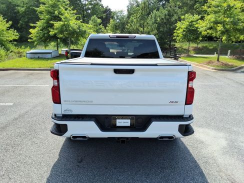 Used 2023 Chevrolet Silverado 1500 RST w/ Z71 Off-Road Package AWD/4WD image 6