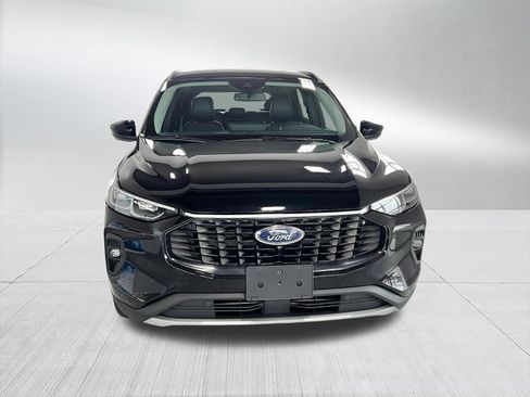 Used 2024 Ford Escape Platinum AWD/4WD image 3