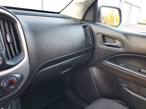 Used 2018 GMC Canyon SLE w/ SLE Convenience Package image 26