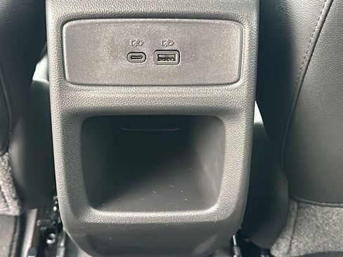 New 2026 Chevrolet Trax LT image 23