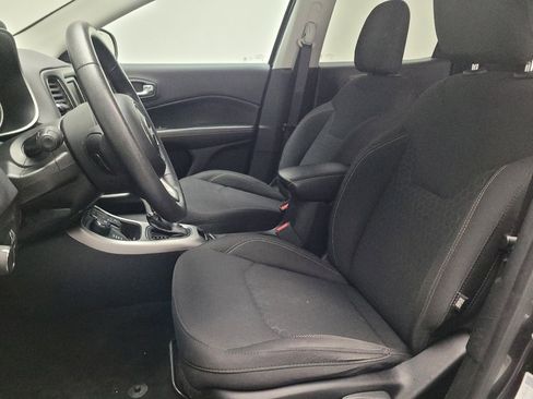 Used 2018 Jeep Compass Sport AWD/4WD image 17