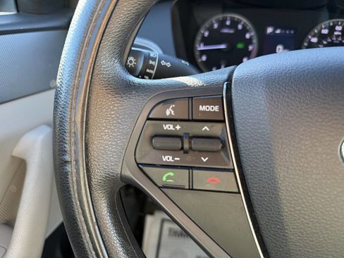 Used 2016 Hyundai Sonata SE image 39
