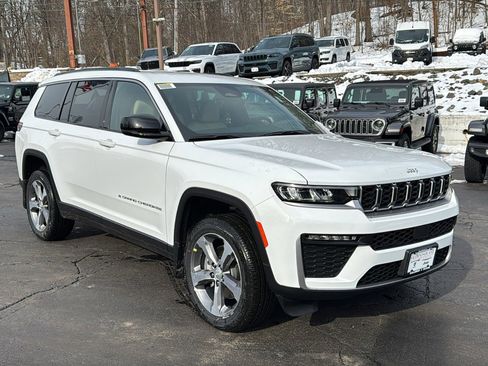 New 2026 Jeep Grand Cherokee L Limited image 3