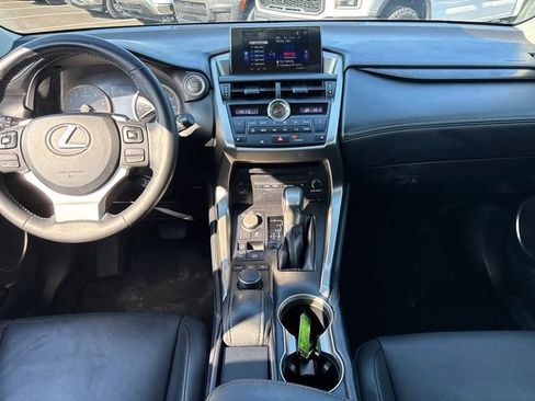 Used 2016 Lexus NX 200t FWD image 10