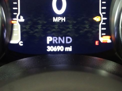 Used 2022 Jeep Wrangler Unlimited Sport image 40