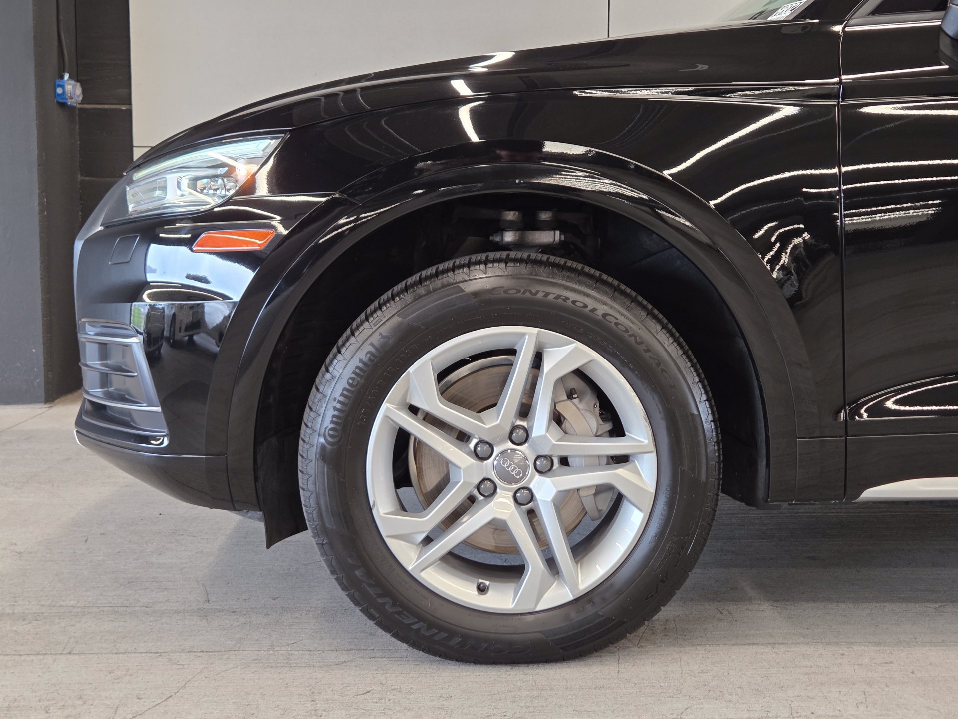 Used 2018 Audi Q5 2.0T Premium AWD/4WD image 9