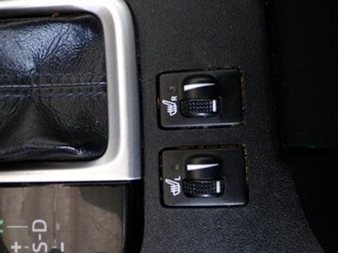 Used 2019 Toyota Highlander XLE image 44