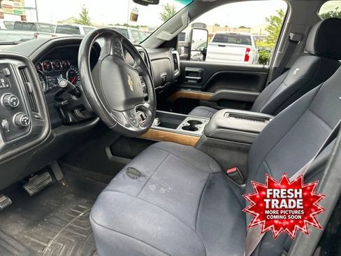 Used 2017 Chevrolet Silverado 1500 LTZ w/ Max Trailering Package AWD/4WD image 6