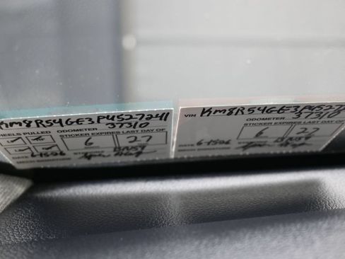 Used 2023 Hyundai Palisade Limited w/ Cargo Package FWD image 10