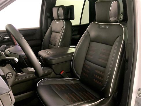 Used 2026 GMC Yukon AT4 Ultimate AWD/4WD image 22