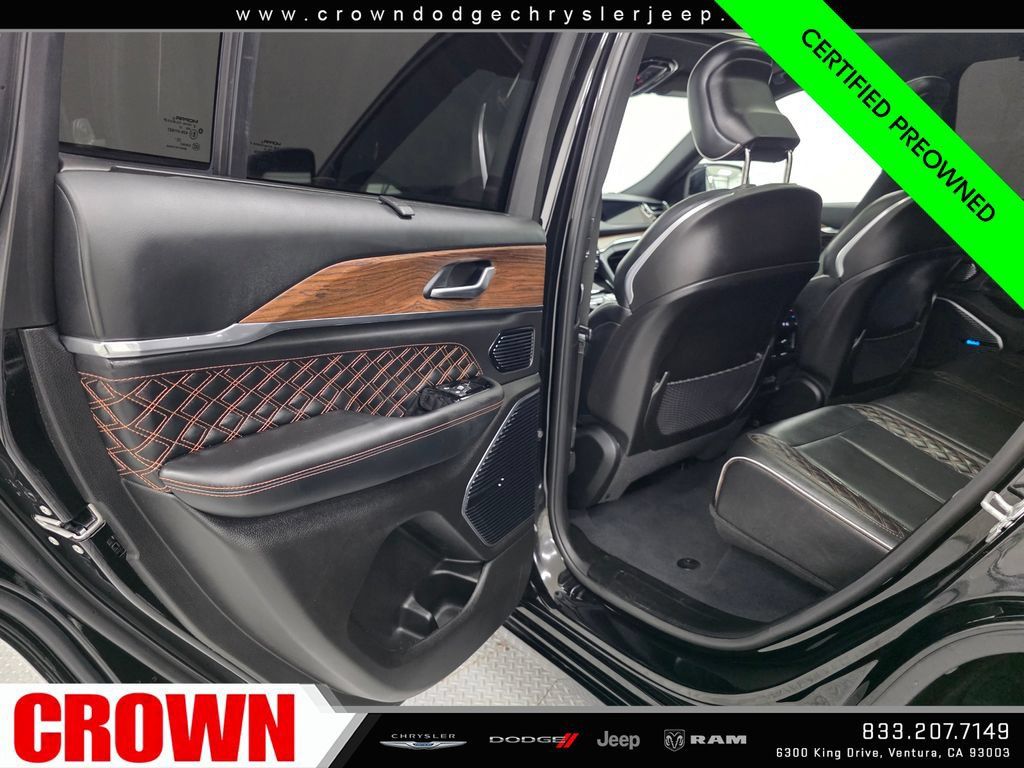 Certified 2023 Jeep Grand Cherokee Summit w/ Adv Protech Group IV AWD/4WD image 21