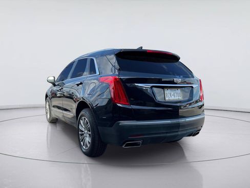 Used 2018 Cadillac XT5 Luxury w/ Driver Awareness Package FWD image 2