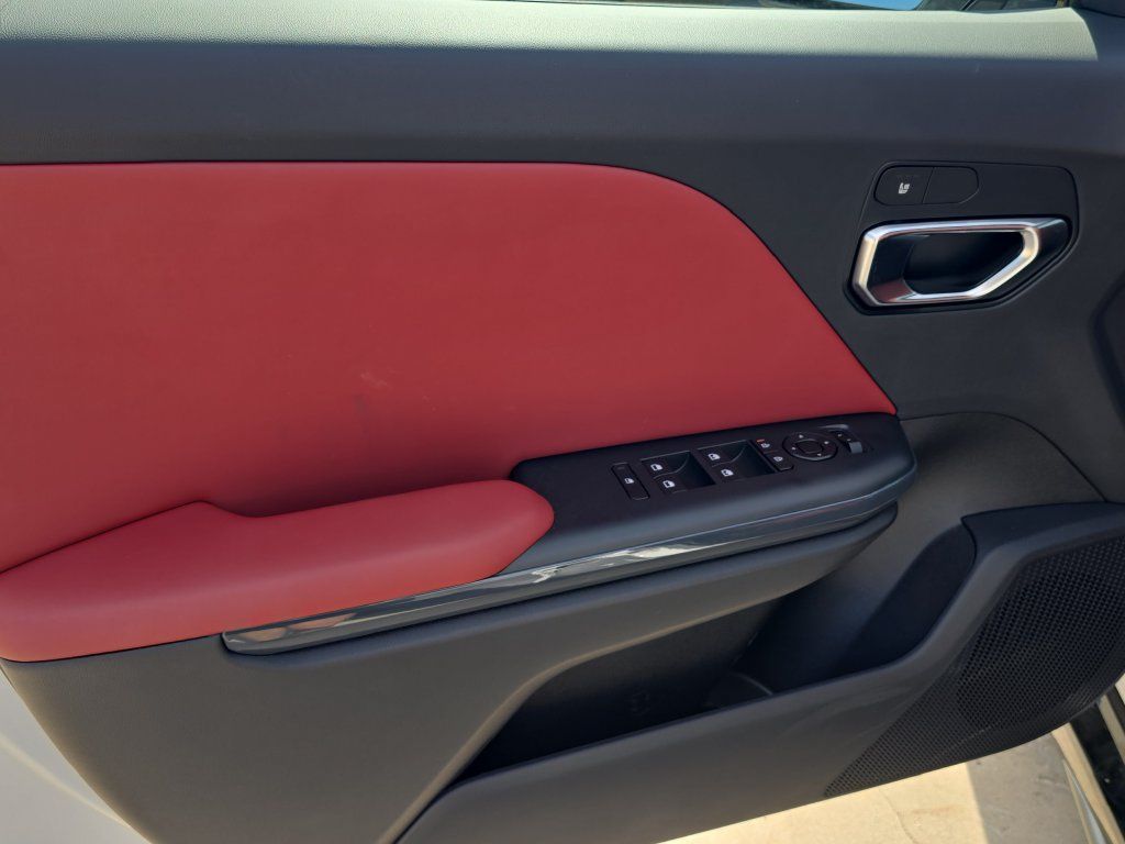 New 2026 Kia K4 GT-Line FWD image 17