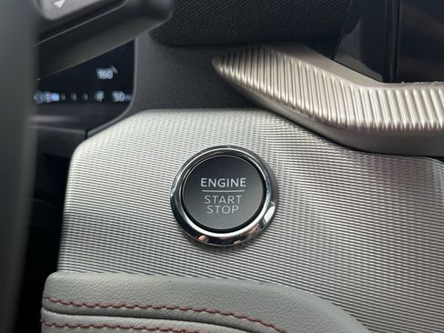 New 2025 Ford Explorer Active w/ Active Comfort Package RWD image 22