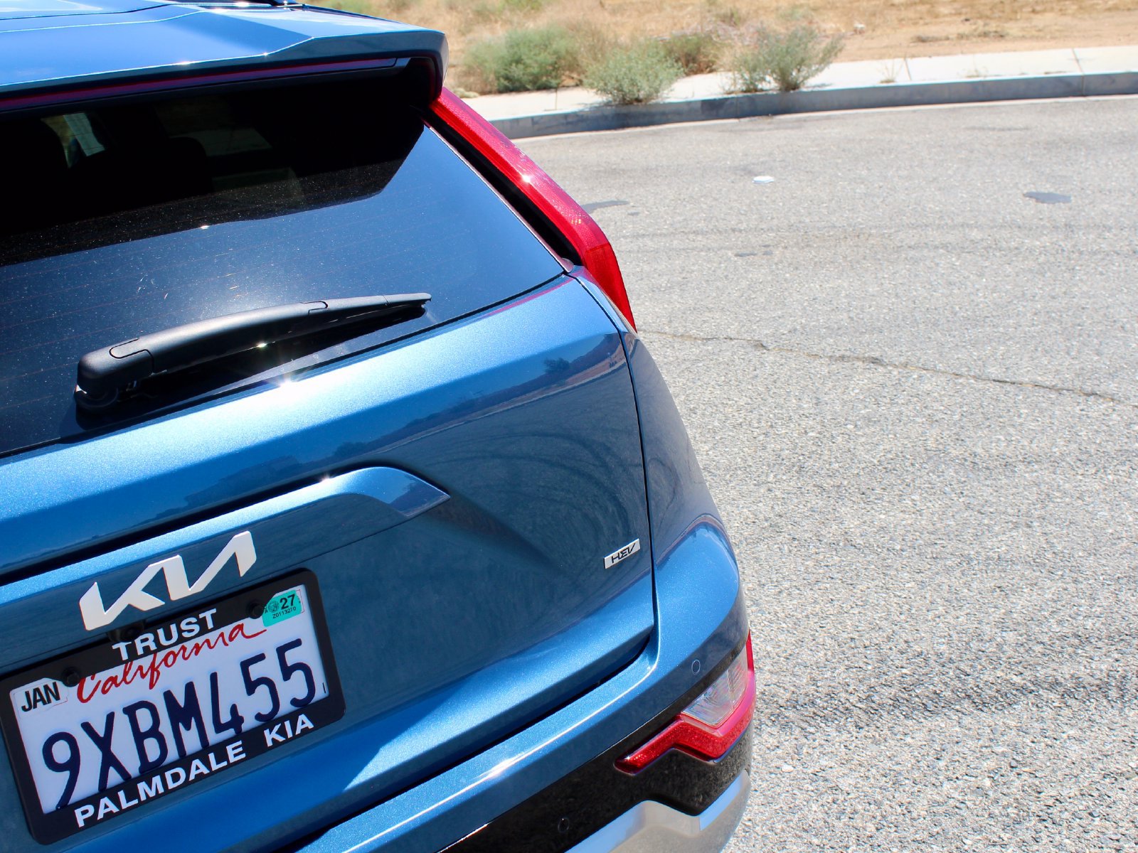 Used 2025 Kia Niro EX Touring FWD image 9
